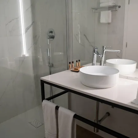Durao Hotel 3*